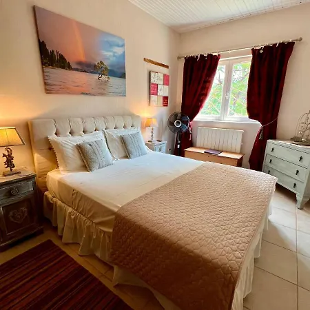 Bed & Breakfast La Bergerie De Laval