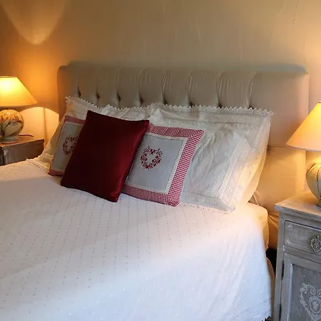 La Bergerie De Laval Bed & Breakfast